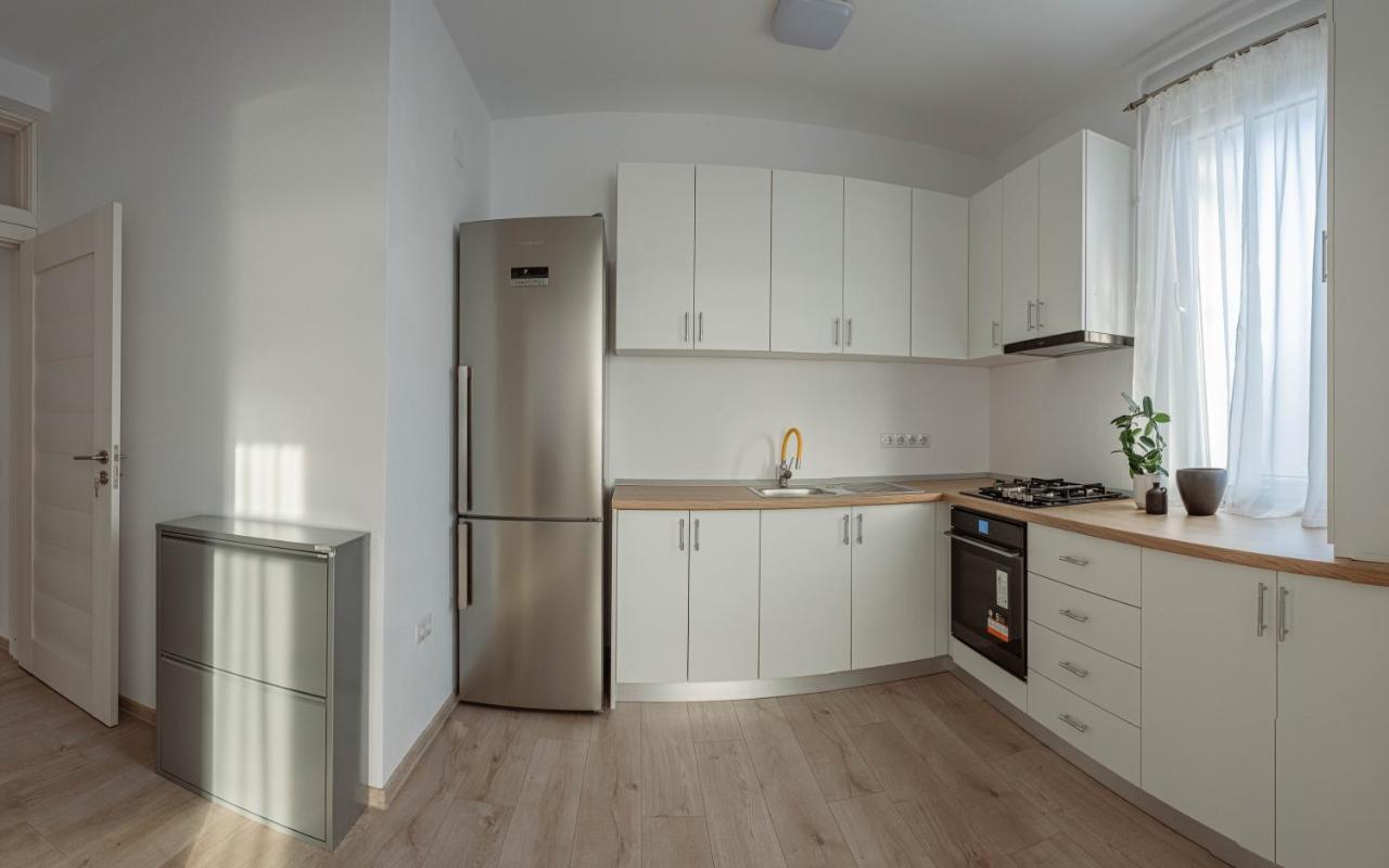Solomon Apartments Ap 3 Sangeorgiu de Mures Ngoại thất bức ảnh
